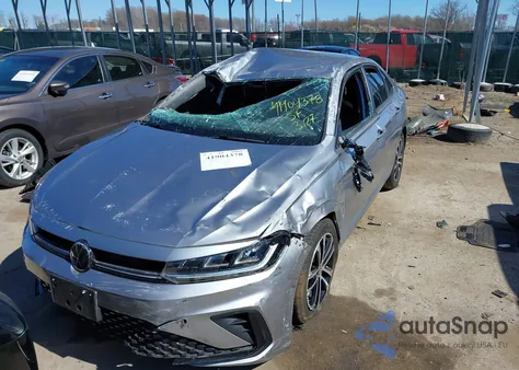 2025 Volkswagen Jetta 1.5T Sport из США, поврежденный, VIN 3VWBX7BU8SM009474